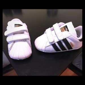 Adidas superstar